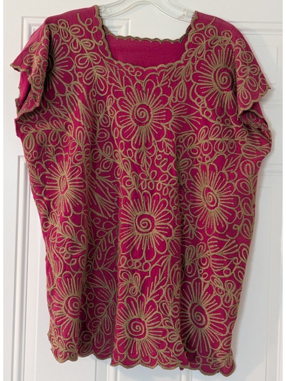 Pink & Gold-Toned Floral Embroidered Oaxaca Mexican Blouse (Handmade) Size S/M